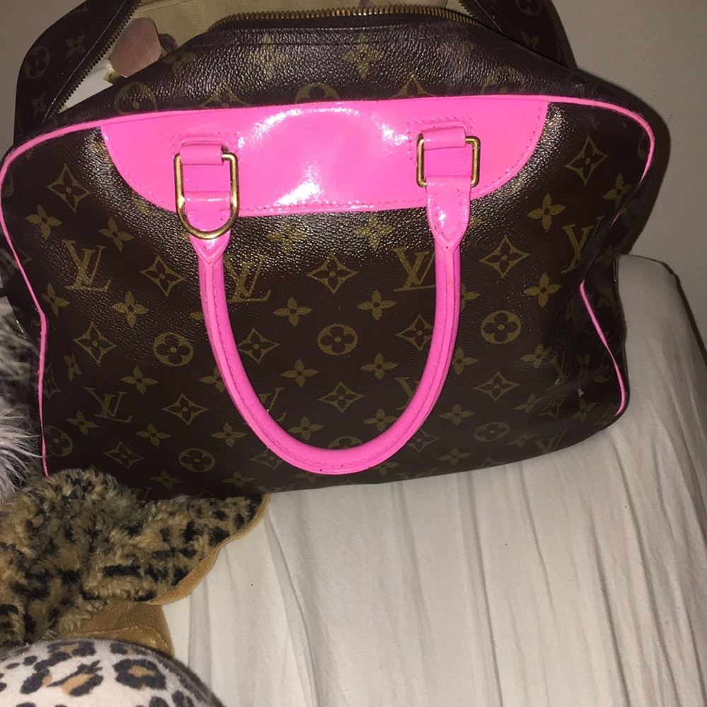 Authentic Louis Vuitton bag